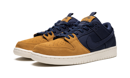 SB Dunk Low "Midnight Navy/Desert Ochre" DX6775 400