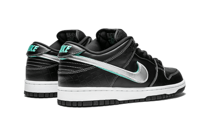 SB Dunk Low "Diamond Supply Co. Black Diamond" BV1310 001