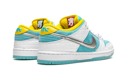 SB Dunk Low "FTC Lagoon Pulse" DH7687 400