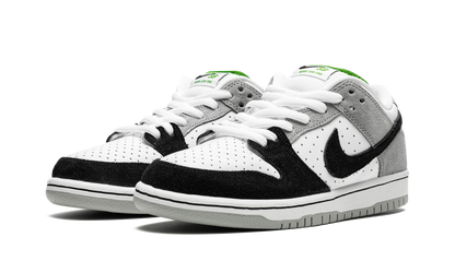 SB Dunk Low Pro "Chlorophyll" BQ6817 011