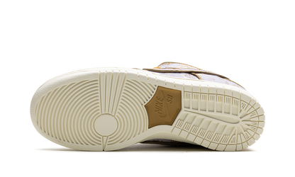 SB Dunk "Pastoral Print" FN5880 001