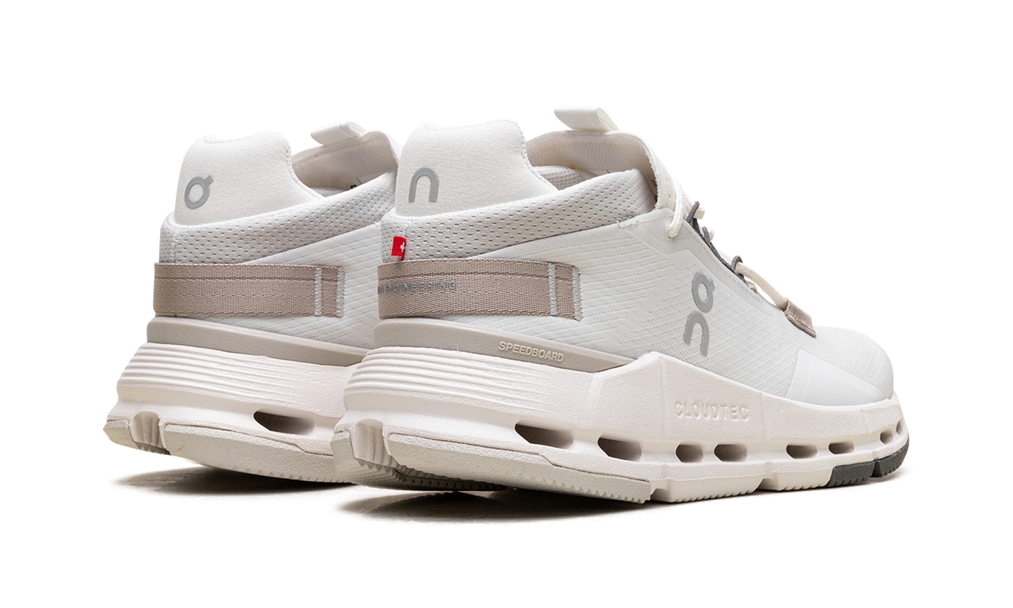 Cloudnova 2 WMNS "Ice Sand" 3WE30222053