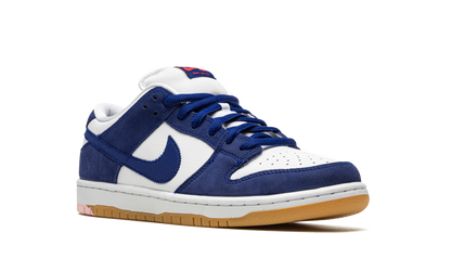 SB Dunk Low "Los Angeles Dodgers" DO9395 400