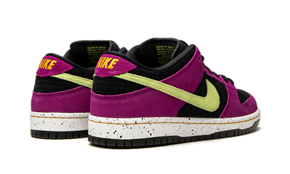 SB Dunk Low "ACG Terra Red Plum" BQ6817 501