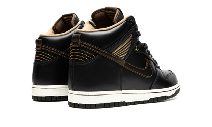 SB Dunk High "Pawnshop" FJ0445 001