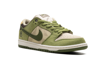 SB Dunk Low "Yuto Horigome - Matcha" HF8022 300