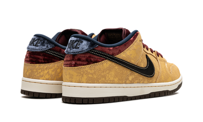 SB Dunk "City Of Cinema" FZ1278 200