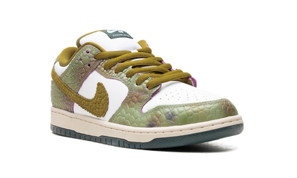 SB Dunk Low "Alexis Sablone - Chameleon" HJ3386 300