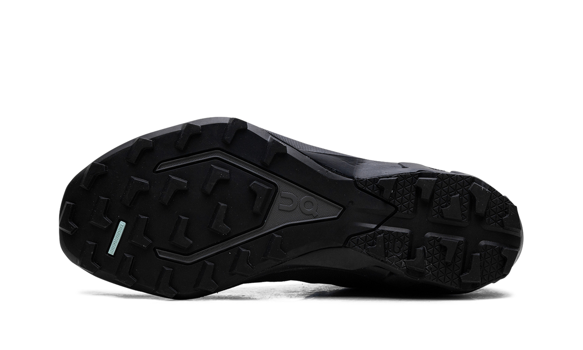 Cloudventure Peak WMNS "Post Archive Faction - Black Magnet" 3WE30660485