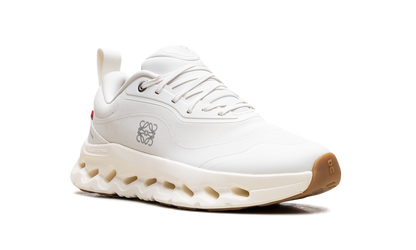 Cloudtilt 2 WMNS "LOEWE All White" 3WE10870108