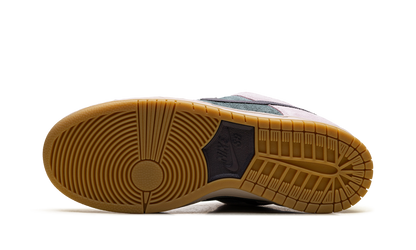 SB Dunk "Mineral Slate" HQ1625 300
