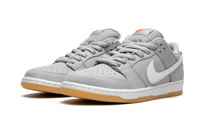 SB Dunk Low Pro ISO "Grey / Gum" DV5464 001