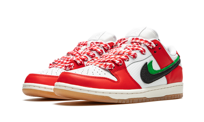 SB Dunk Low Pro QS "Frame Skate - Habibi" CT2550 600